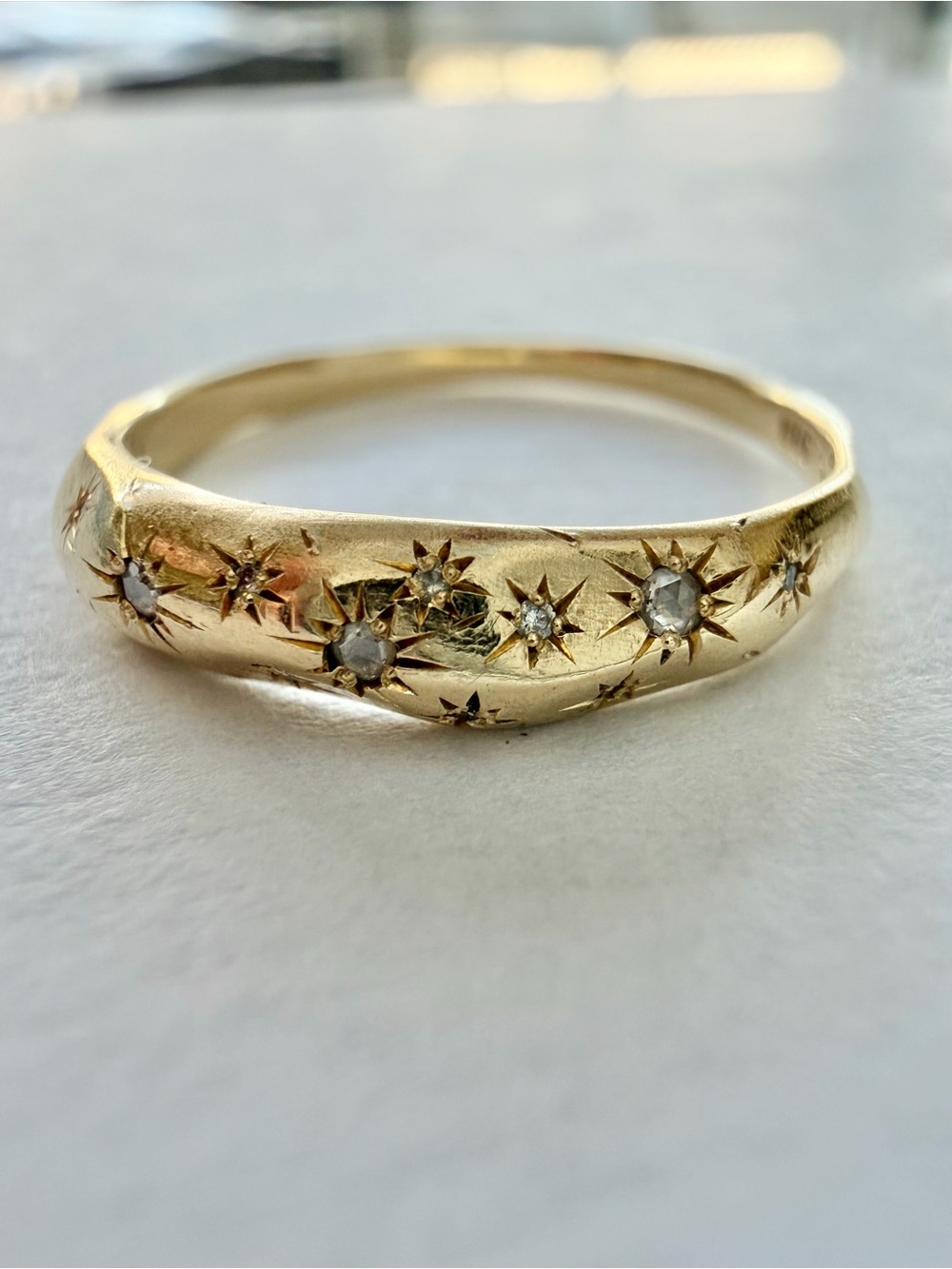 Sirciam Colliding Stars 14k Yellow Gold Ring Band- Gold